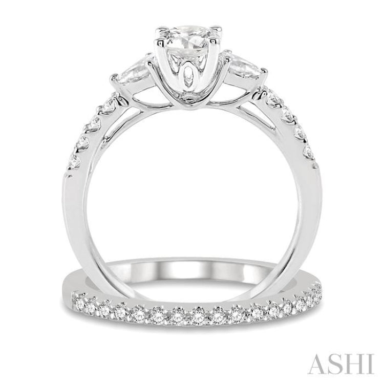 1 Ctw Round & Pear Cut Diamond Wedding Set With 7/8 Ctw Engagement Ring and 1/8 Ctw Wedding Band in 14K White Gold
