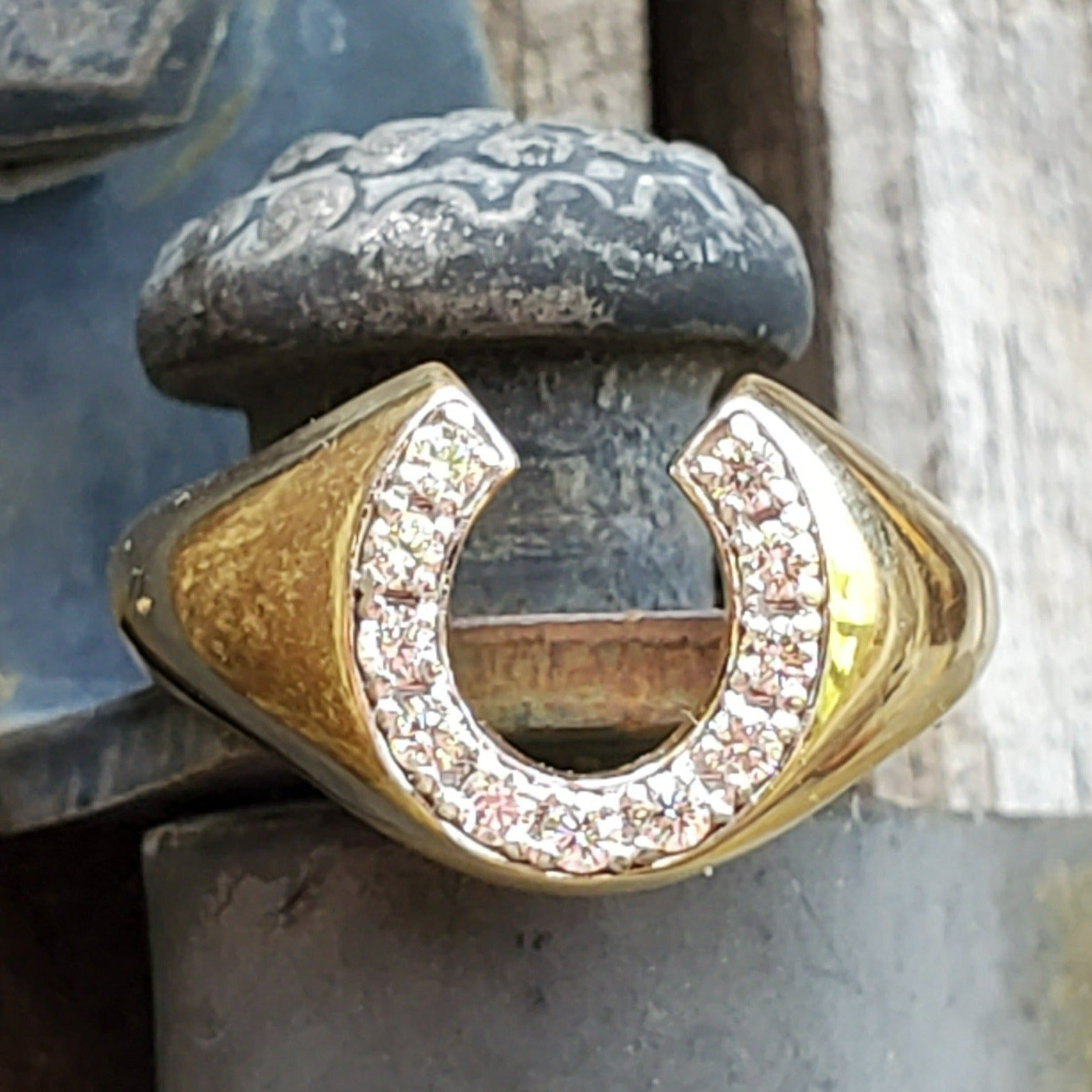 10k Yellow Gold .33CTW Diamond Gents Horseshoe Ring DGR-23295