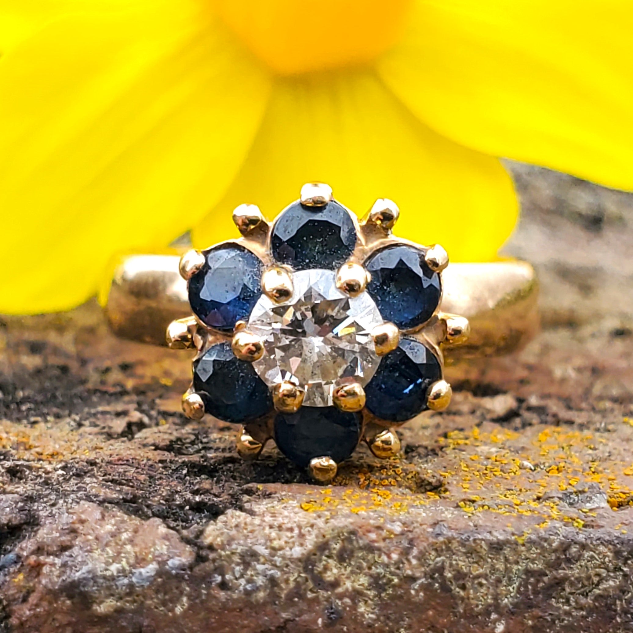 14k Yellow Gold Sapphire and Diamond Flower Ring DEJ-24200