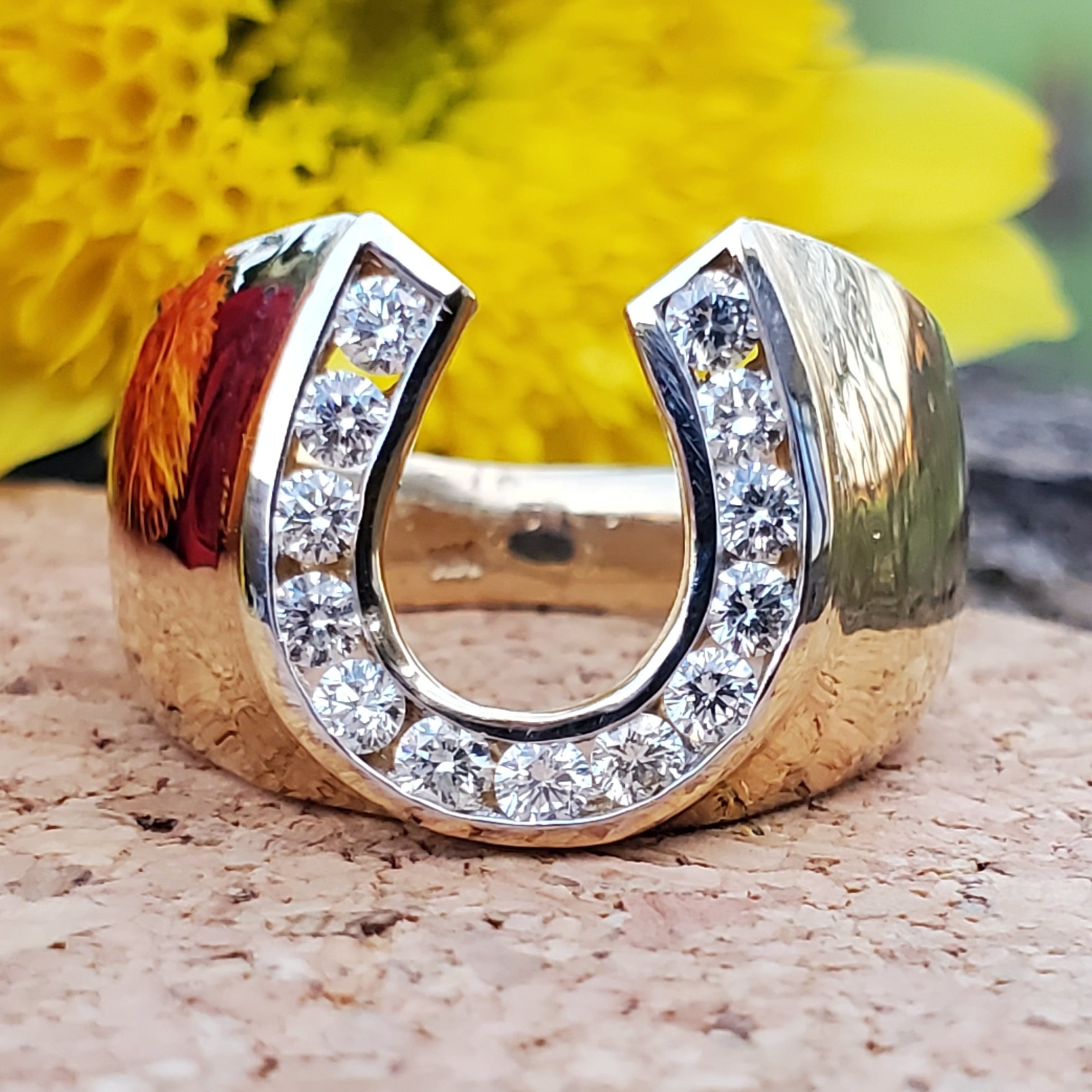 14k Yellow Gold 1 CTW Diamond Horse Shoe Ring  DGR-23283