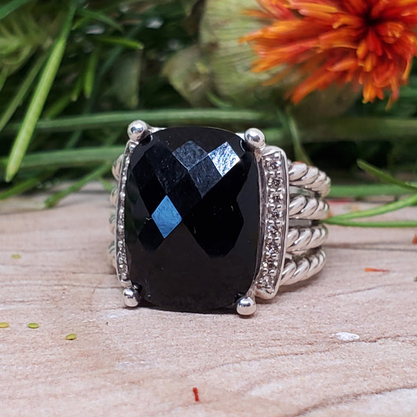 2024 David Yurman Wheaton® Ring with Black Onyx and Pavé Diamonds