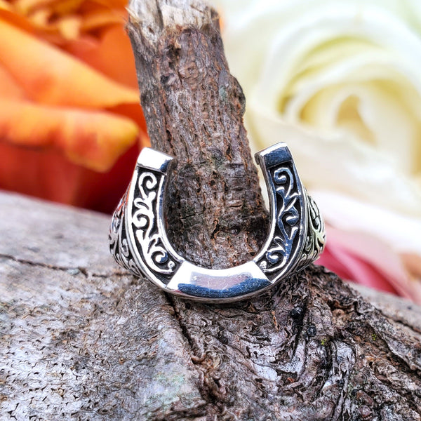 [希少レア] Vintage Horseshoe Maria Ring 希少レア] Vintage Horseshoe Maria Ring