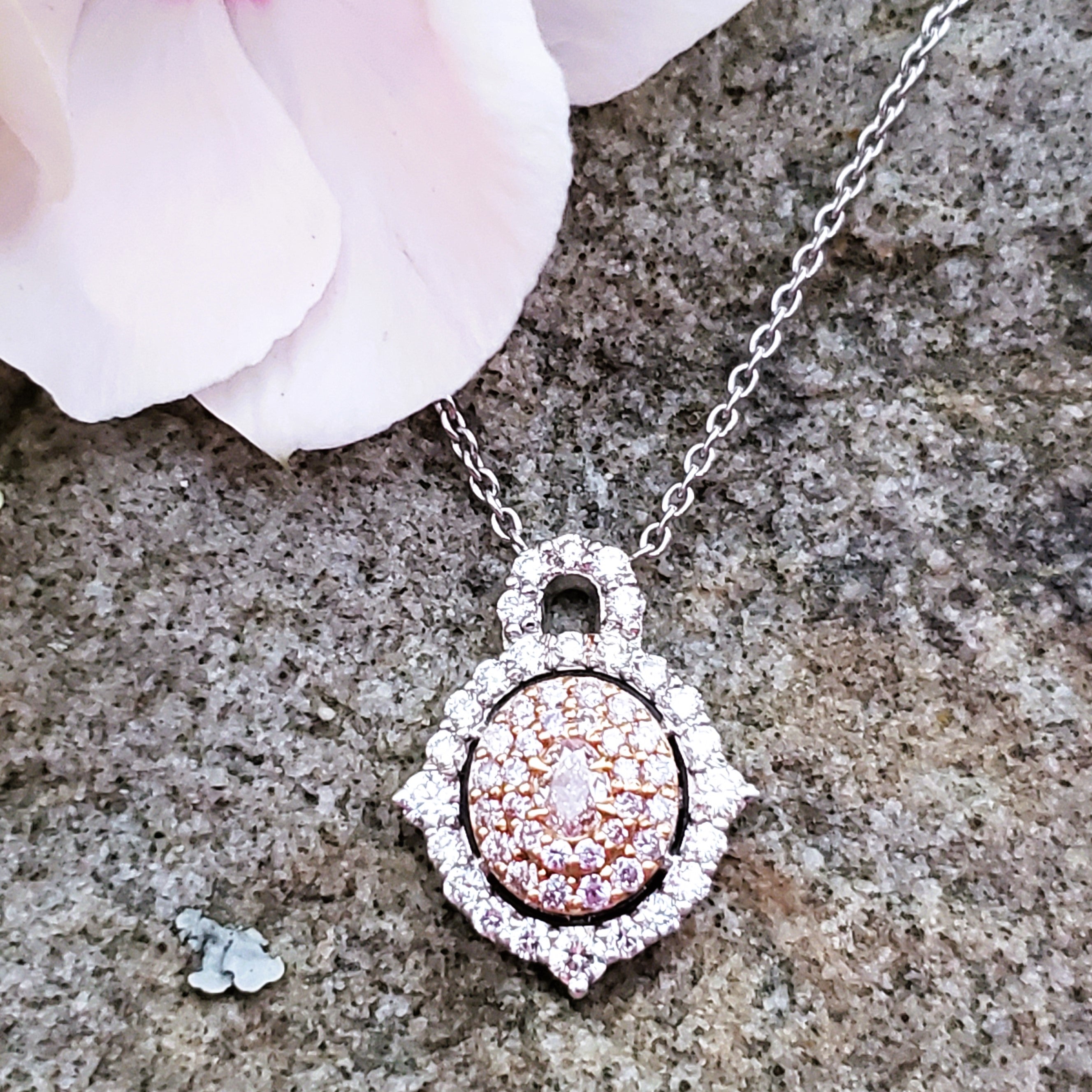 18k White Gold Pink Diamond Pendant DPD-26880