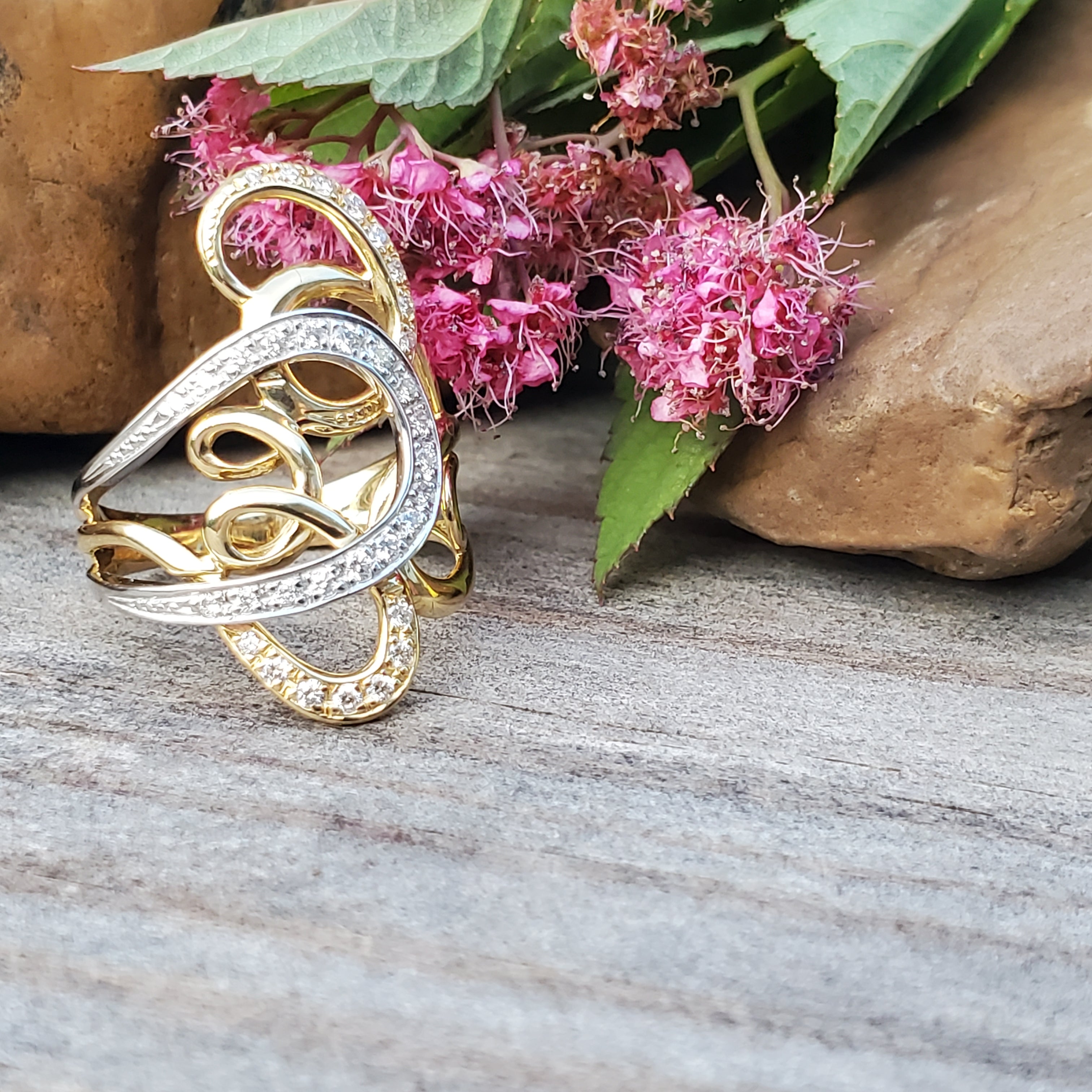 18k Yellow Gold & Platinum Diamond Ring  DFR-26089