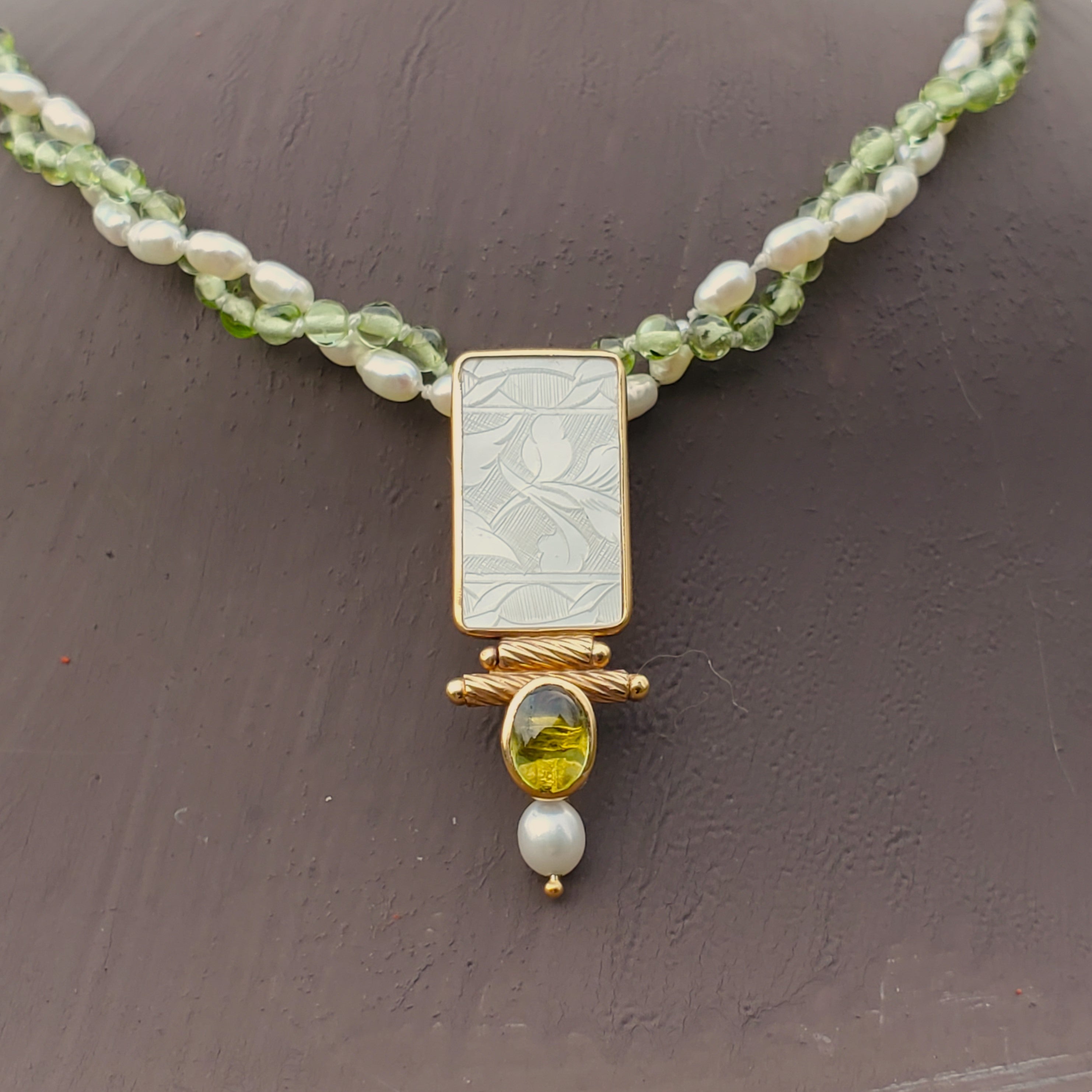 14k Yellow Gold Pearl and Peridot Pendant  GPD-19847