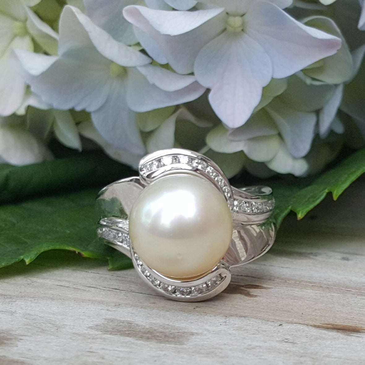 18k White Gold .40 CTW Diamond and White Pearl Ring   DCR-24615
