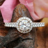 14k White Gold 1.03 CTW Round Diamond Engagement Ring DSR-23709