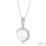 8 MM Cultured Pearl and 1/3 Ctw Hexagon Shape Round Cut Diamond Pendant With Chain in 14K White Gold