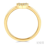 1/10 ctw Heart Charm Round Cut Diamond Petite Fashion Ring in 14K Yellow Gold