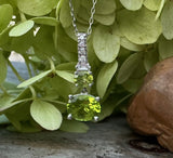 10K White Gold Diamond & Peridot Drop Pendant DPD-26987