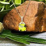 10K Yellow Gold Diamond & Peridot Pendant DPD-26988