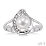 Pearl & Diamond Ring