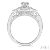 Oval Shape Diamond Engagement Ring