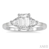 Semi-Mount Diamond Engagement Ring