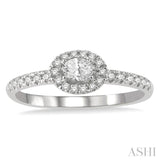 Oval Shape Diamond Ring