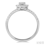Oval Shape Diamond Ring